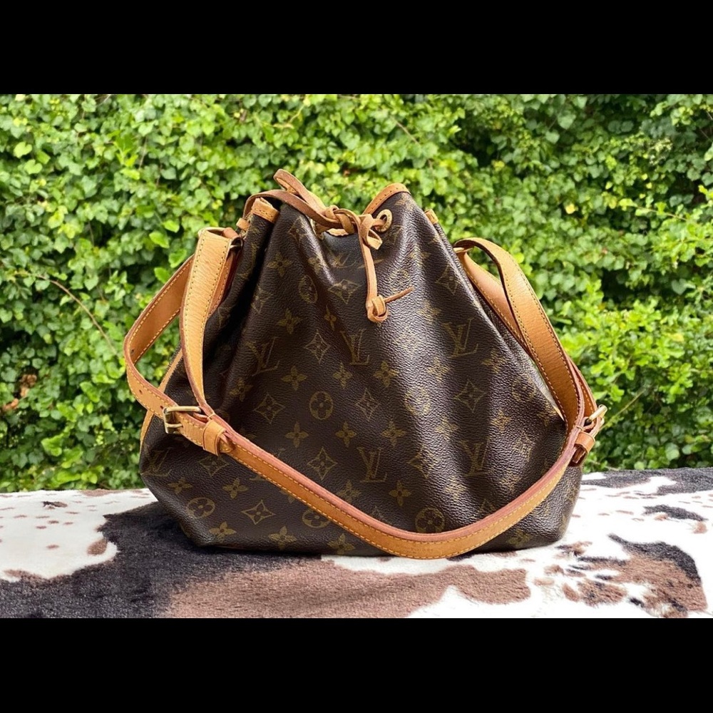 Louis Vuitton Petite Noe